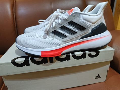 warna sepatu adidas ori